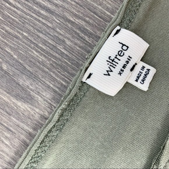 Aritzia Wilfred Cropped T-shirt Army Green Size XS - Picture 10 of 11